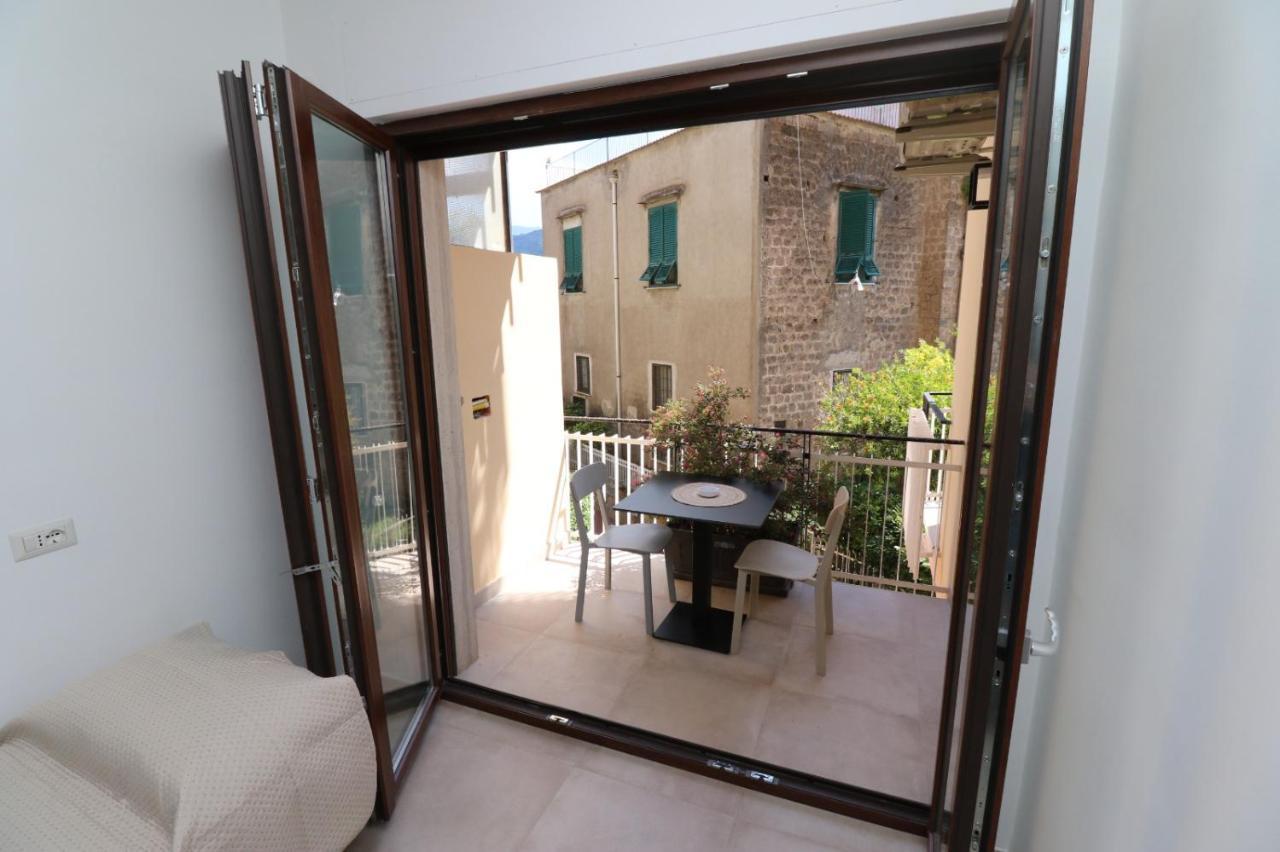 Guest House Rione Cappuccini Sant'Agnello Bagian luar foto